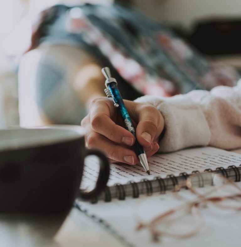 journal prompts for manifestation