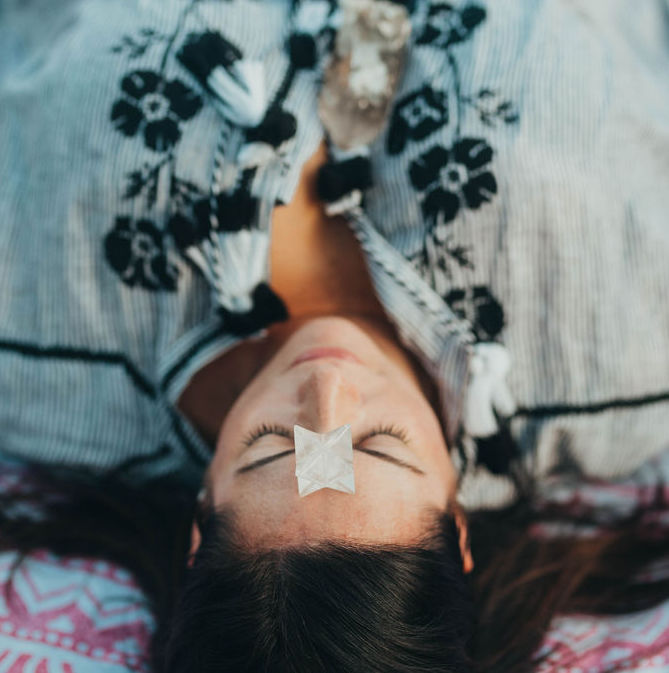 Yasmine Decosterd Crystal Wellness